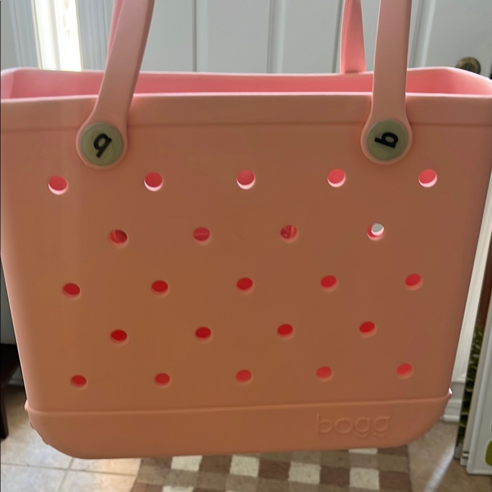 Coral Bogg bag
